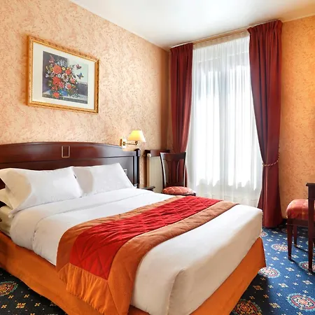 Paix Republique Otel 3*