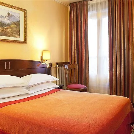 Hotel Paix Republique 3*